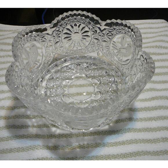Vintage Hofbauer Byrd Collection Paneled  Cyrstal Sawtoothed  Etched Birds Bowl - Picture 1 of 9